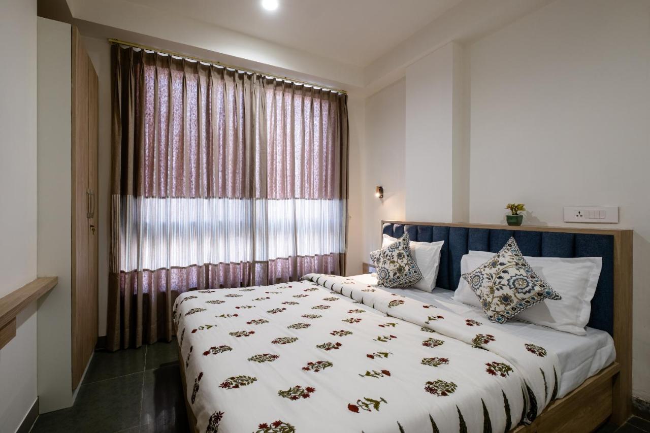 C'Est La Vie Boutique Apartments By Le Pension Stays ชัยปุระ ภายนอก รูปภาพ
