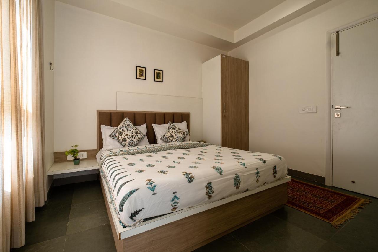 C'Est La Vie Boutique Apartments By Le Pension Stays ชัยปุระ ภายนอก รูปภาพ